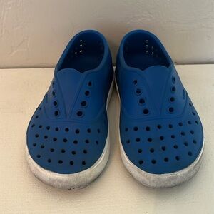 Blue toddler Natives